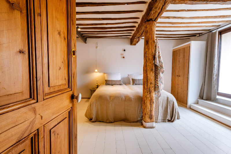 04Chez Marius suite Honorine.jpg